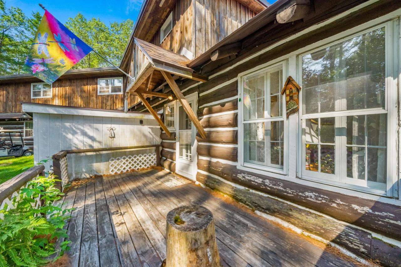 Cozy Condo By Tripp Lake Warrensburg Dış mekan fotoğraf