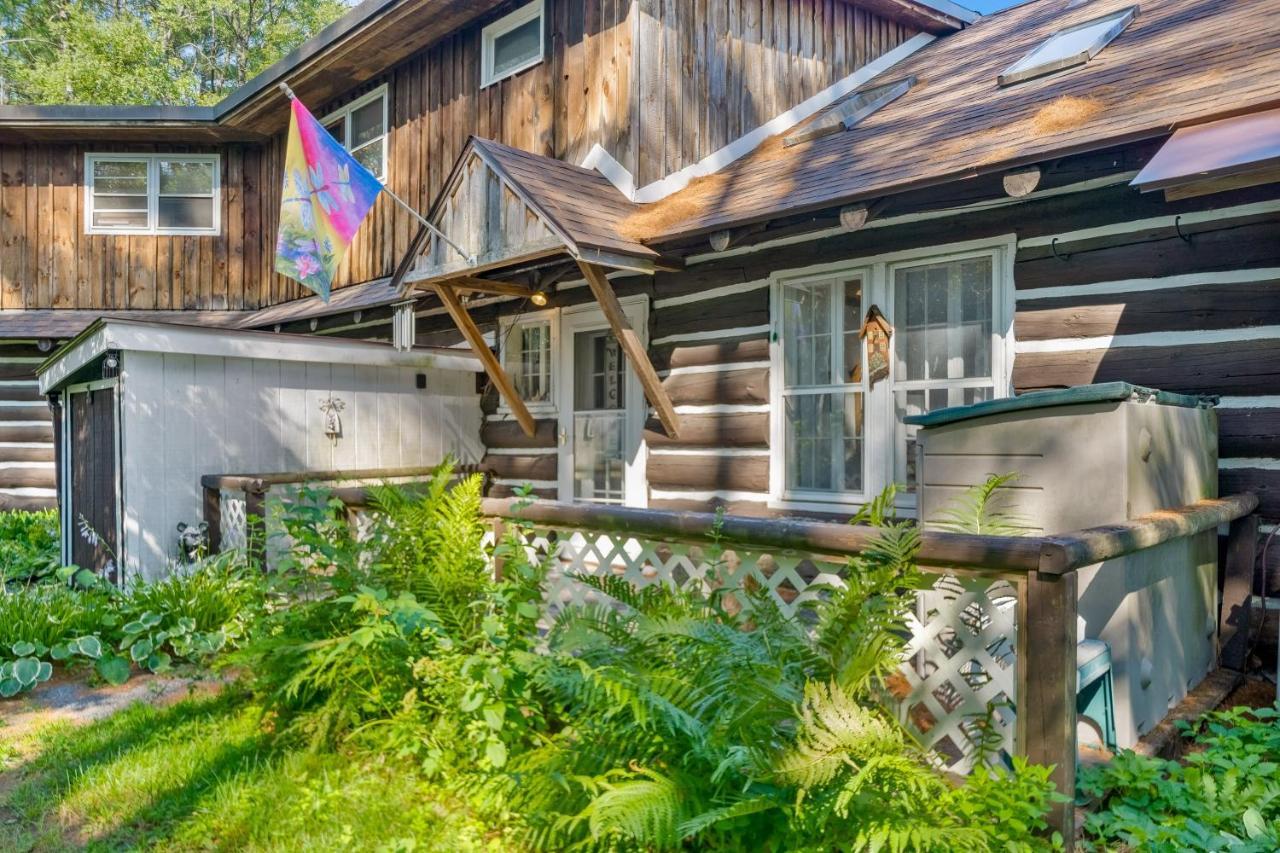 Cozy Condo By Tripp Lake Warrensburg Dış mekan fotoğraf