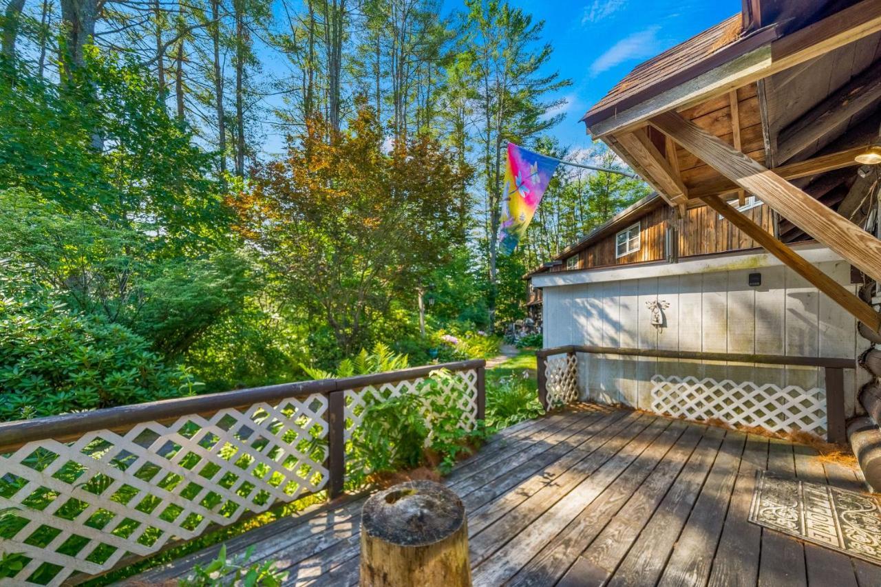 Cozy Condo By Tripp Lake Warrensburg Dış mekan fotoğraf